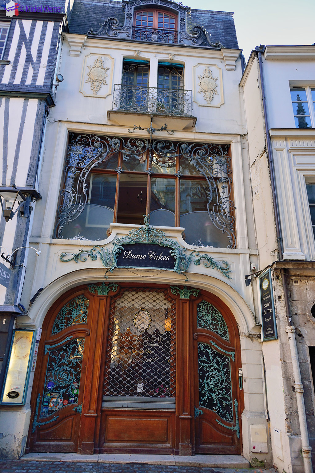 Dame Cakes tea room in Rouen'