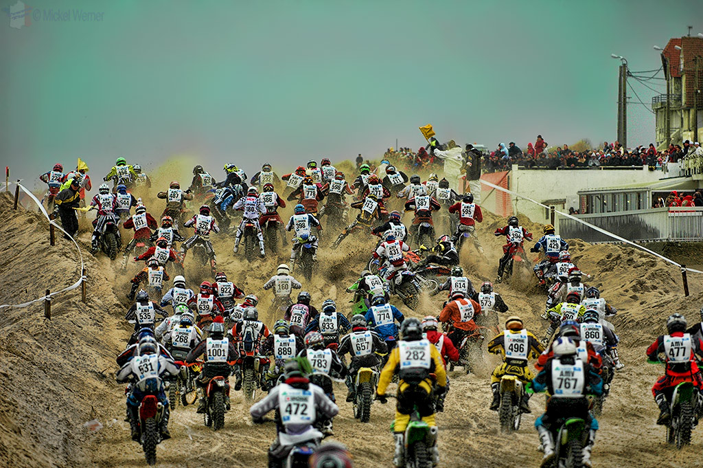 Corrida épica na praia: Melhores momentos do Enduropale du Touquet 2019 -  MotoX