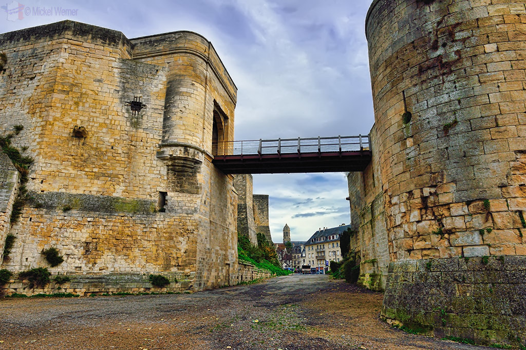 Caen The Fortresscastle Travel Information And Tips For France