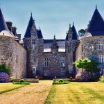 Ploubezre Castle - Chateau Kergrist