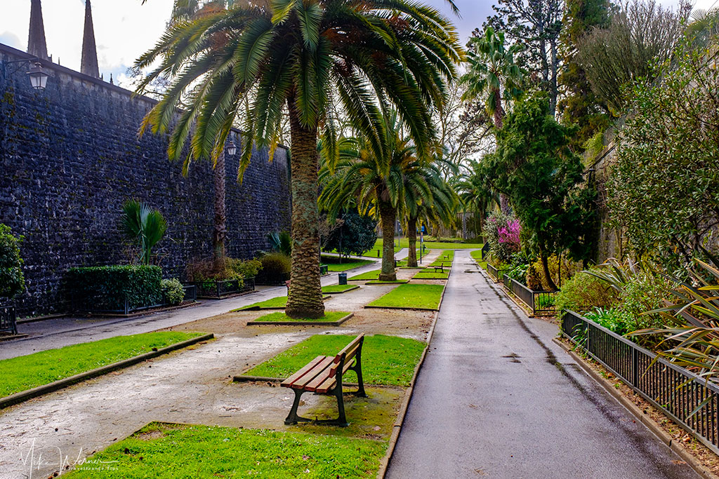 Fortified walls and its parks of Bayonne