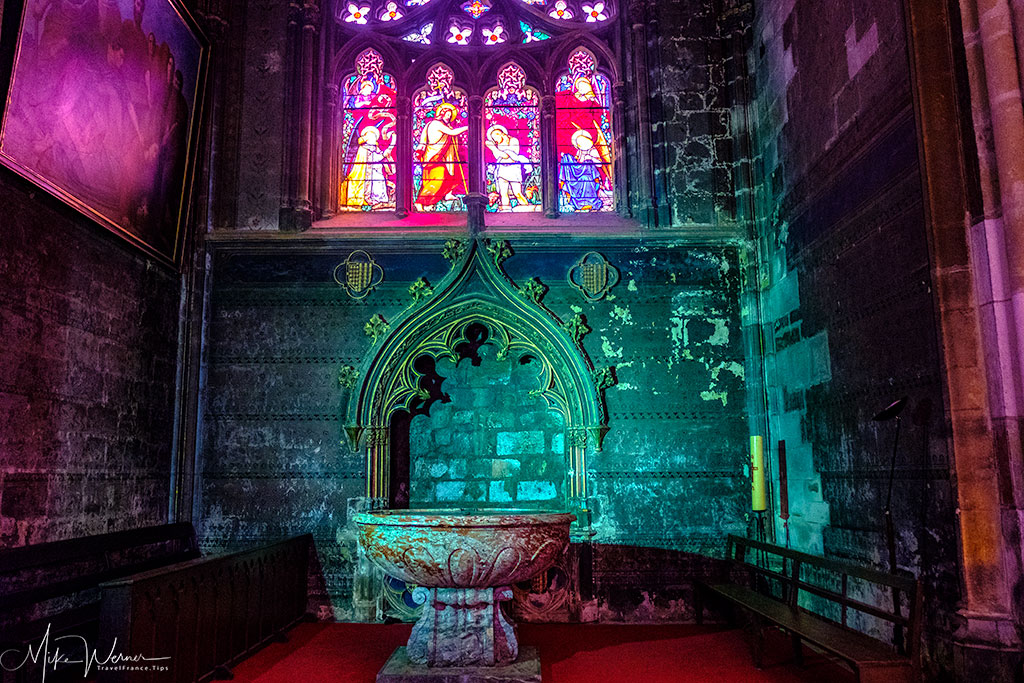 Inside the Cathedral of Bayonne