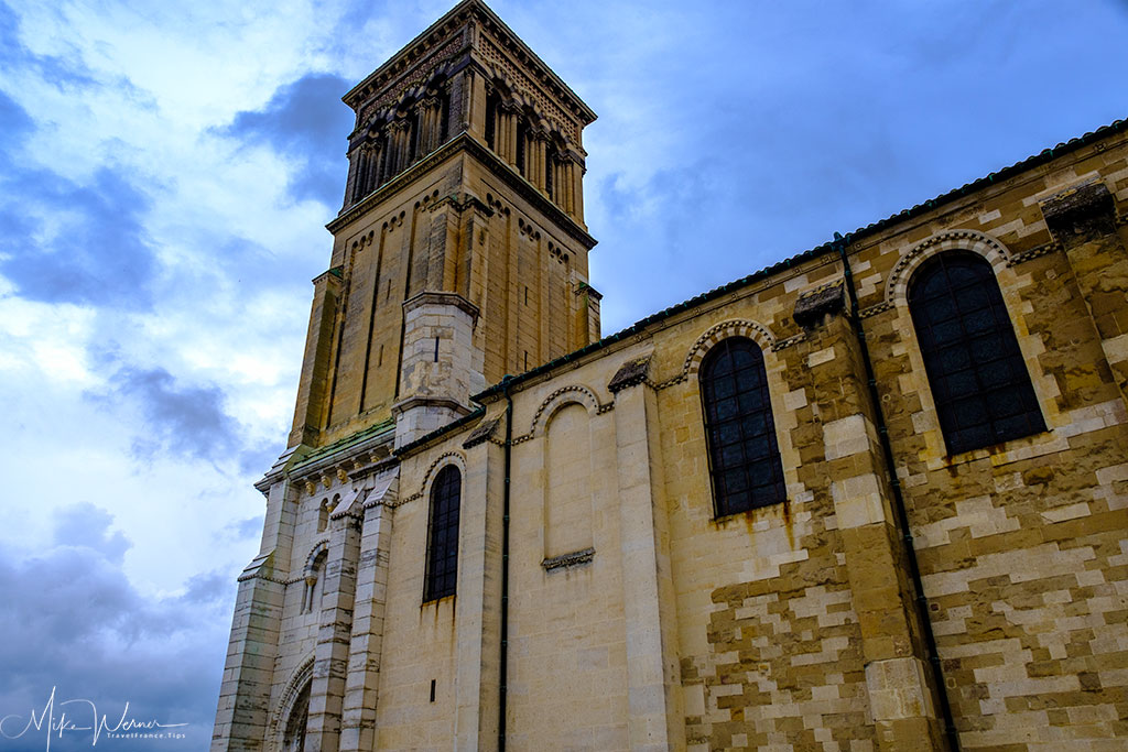 Cathedral 'Cathedrale Saint-Apollinaire de Valence'