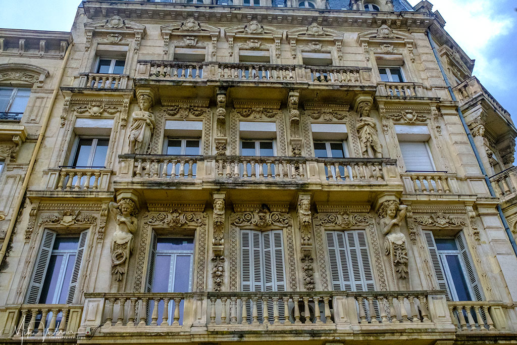 Decorated apartments in Valence