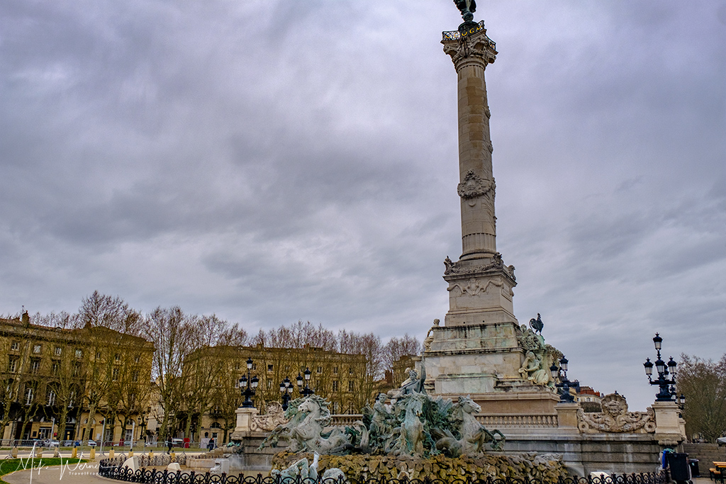 The Girdonde Monument with fountain in Bordeaux