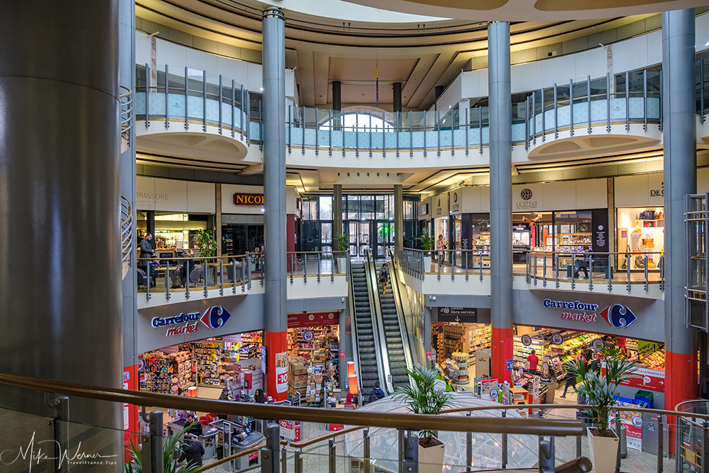 Shopping mall in Bordeaux