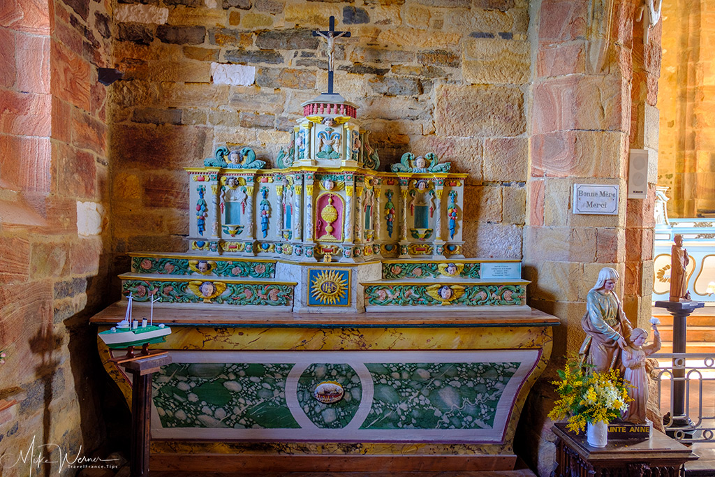 Small side chapel of the Notre-Dame-de-Rocamadour Chapel at Camaret-sur-Mer