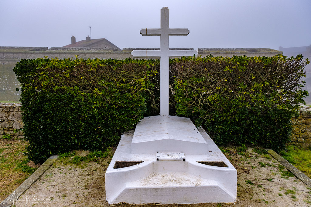 French resistance fighter tombstone outside the citadel of Port-Louis, Brittany