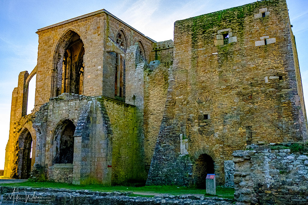 Ruins of the abbey at Pointe Saint-Mathieu