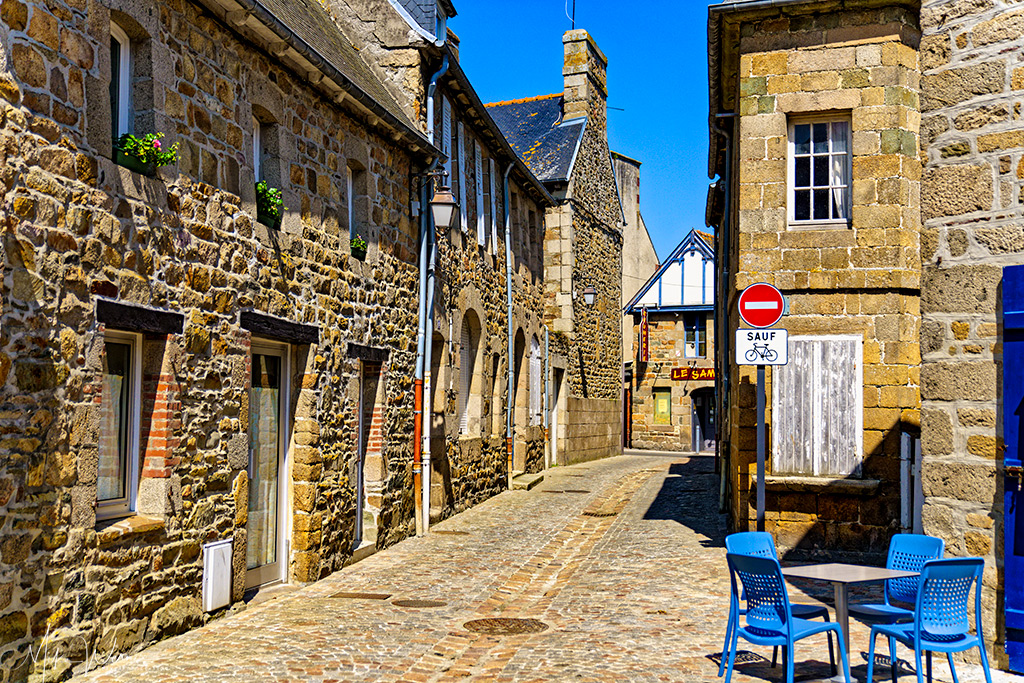 Street and houses in Paimpol, Brittany