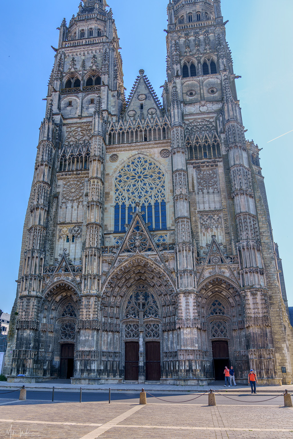 Saint-Gatien Cathedral