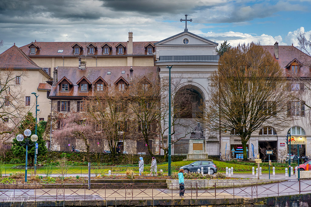 Generalat Saint Joseph (sister of Saint-Joseph)