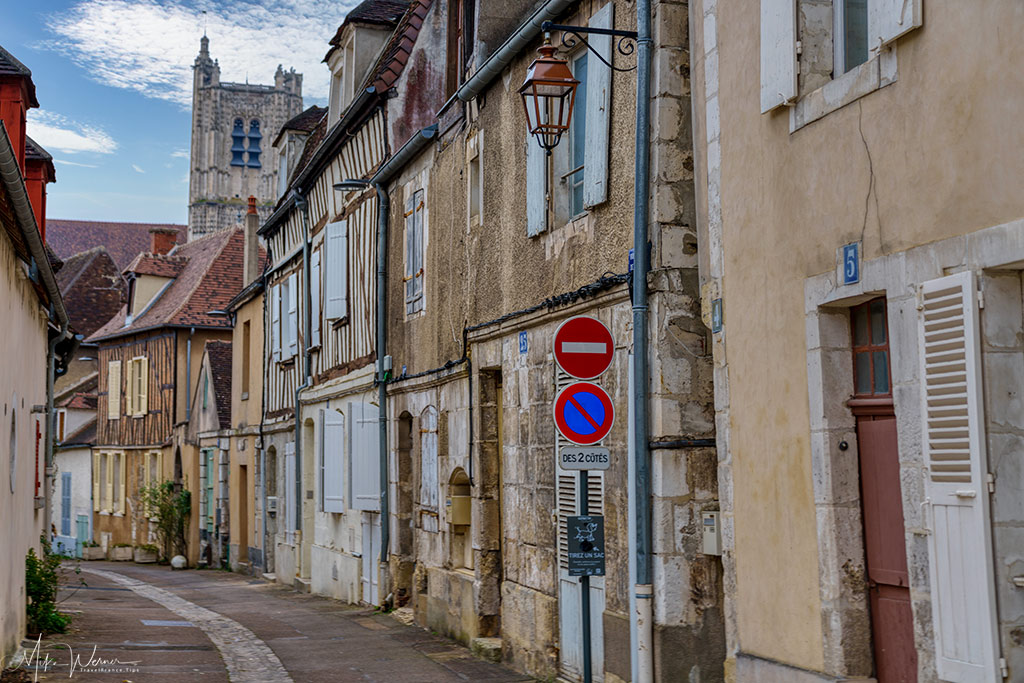 Old Street of Auxerre