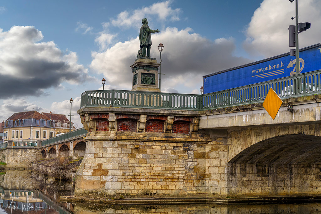 Paul Bert Bridge & statue